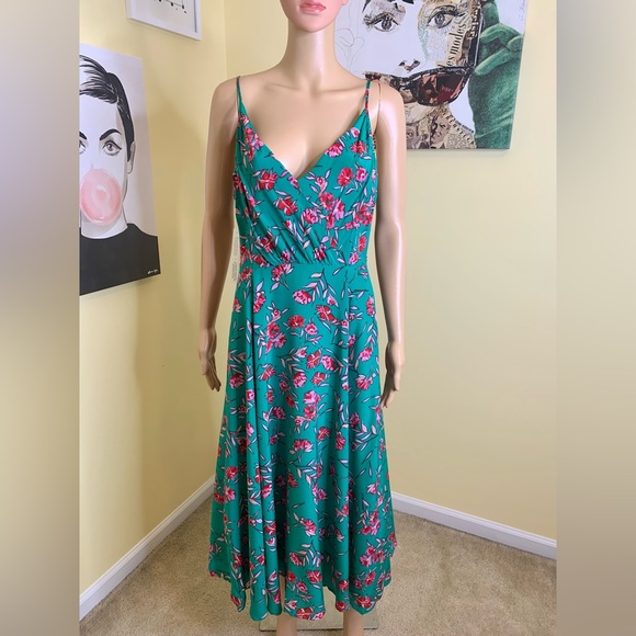 💫HP‼️💫 SILK‼️ NWT YUMI KIM by Anthropologie Floral Dress, Size 8 - Picture 10 of 10
